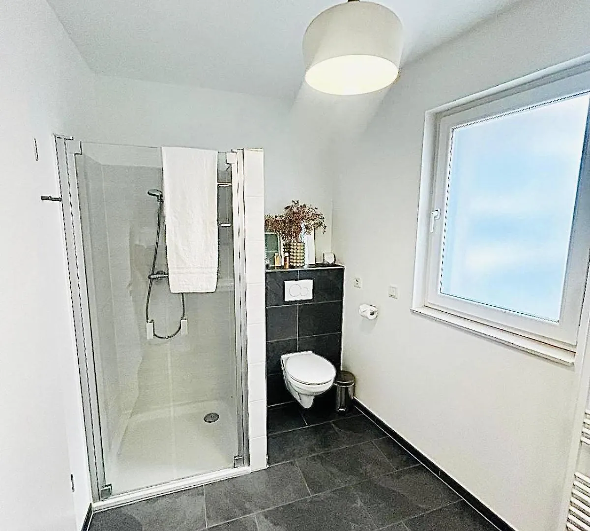 Beautiful 2 Bedrooms Flat In 룩셈부르크 0*,  룩셈부르크