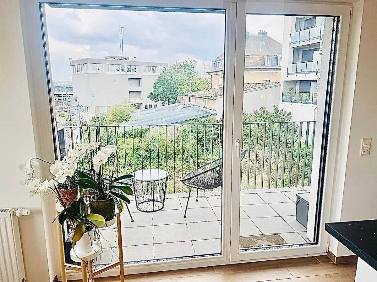 Apartament Beautiful 2 Bedrooms Flat In Luksemburg